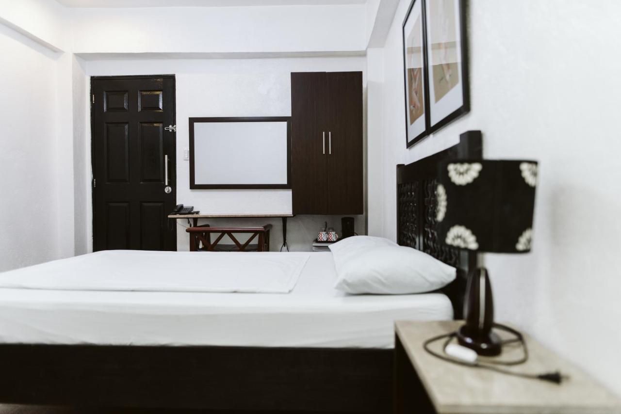 San Agustin Residences San Pedro Makati Eksteriør billede